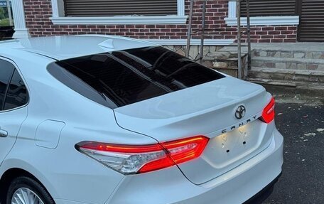 Toyota Camry, 2019 год, 2 200 000 рублей, 17 фотография