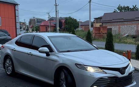 Toyota Camry, 2019 год, 2 200 000 рублей, 24 фотография