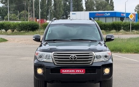 Toyota Land Cruiser 200, 2013 год, 3 350 000 рублей, 6 фотография