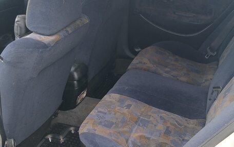 Mitsubishi Carisma I, 1998 год, 140 000 рублей, 6 фотография