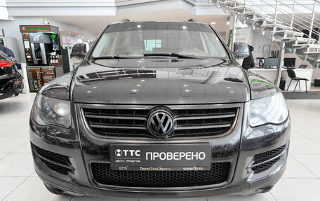 Volkswagen Touareg III, 2007 год, 880 000 рублей, 2 фотография
