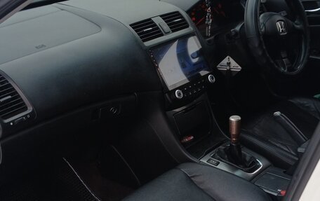 Honda Accord VII рестайлинг, 2004 год, 850 000 рублей, 7 фотография
