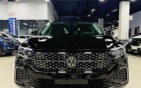 Volkswagen Passat B8 рестайлинг, 2023 год, 1 629 100 рублей, 3 фотография