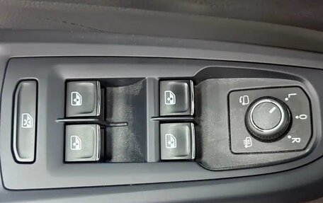 Volkswagen Passat B8 рестайлинг, 2023 год, 1 629 100 рублей, 15 фотография