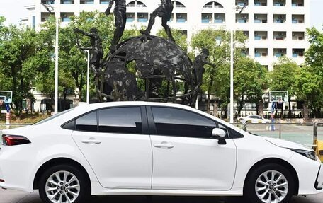 Toyota Corolla, 2022 год, 1 290 000 рублей, 4 фотография
