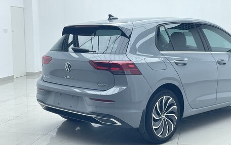 Volkswagen Golf VIII, 2022 год, 1 735 000 рублей, 8 фотография