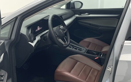 Volkswagen Golf VIII, 2022 год, 1 735 000 рублей, 12 фотография
