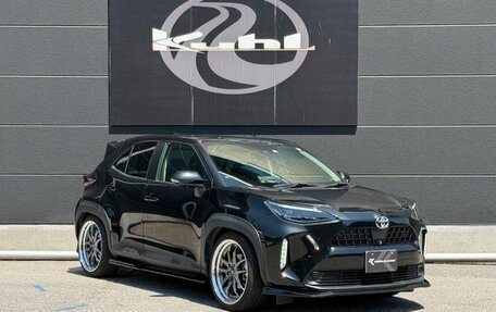Toyota Yaris Cross, 2022 год, 1 605 000 рублей, 6 фотография