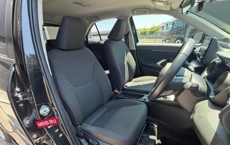 Toyota Yaris Cross, 2022 год, 1 605 000 рублей, 8 фотография
