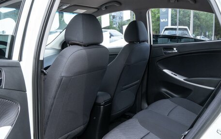 Hyundai Solaris II рестайлинг, 2013 год, 999 000 рублей, 14 фотография