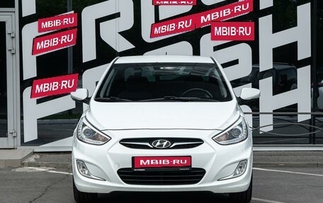 Hyundai Solaris II рестайлинг, 2013 год, 999 000 рублей, 3 фотография