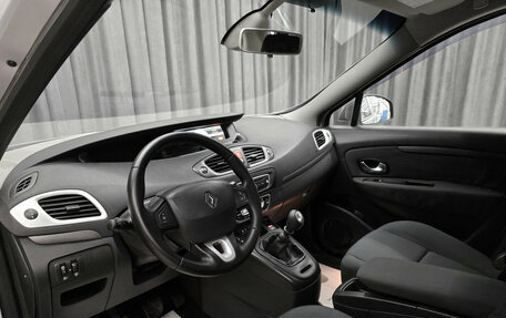 Renault Scenic III, 2010 год, 555 000 рублей, 10 фотография