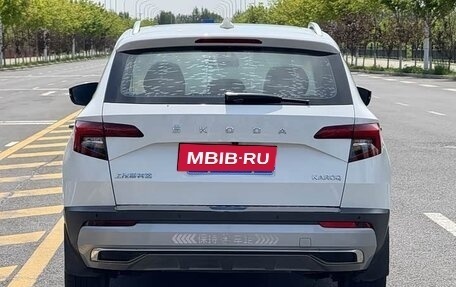 Skoda Karoq I, 2022 год, 1 660 000 рублей, 4 фотография