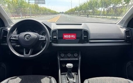 Skoda Karoq I, 2022 год, 1 660 000 рублей, 7 фотография
