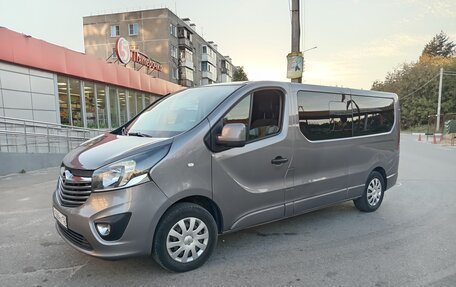 Opel Vivaro, 2019 год, 2 100 000 рублей, 10 фотография