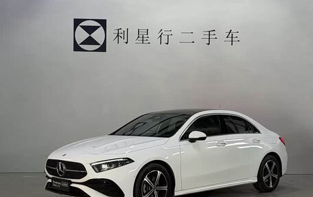 Audi A4, 2023 год, 2 055 000 рублей, 1 фотография