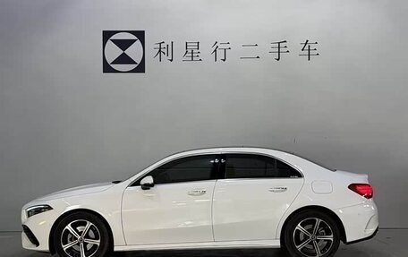 Audi A4, 2023 год, 2 055 000 рублей, 2 фотография