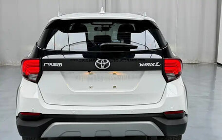 Toyota Yaris XP150 рестайлинг, 2022 год, 949 100 рублей, 15 фотография