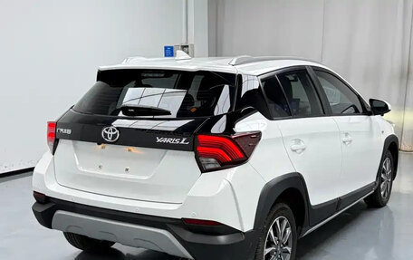 Toyota Yaris XP150 рестайлинг, 2022 год, 949 100 рублей, 16 фотография