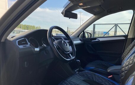 Volkswagen Tiguan II, 2019 год, 2 990 000 рублей, 20 фотография