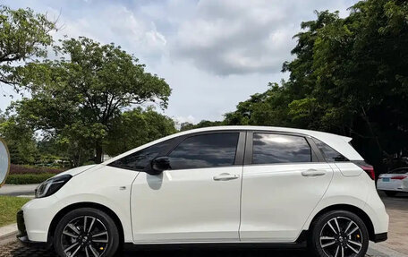 Honda Fit, 2023 год, 1 039 100 рублей, 4 фотография