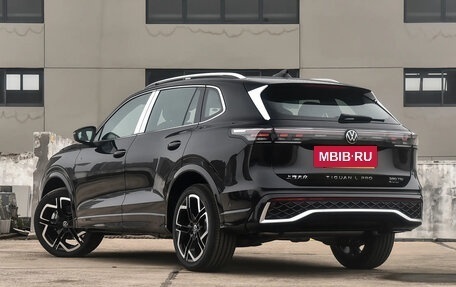 Volkswagen Tiguan, 2026 год, 4 390 000 рублей, 5 фотография
