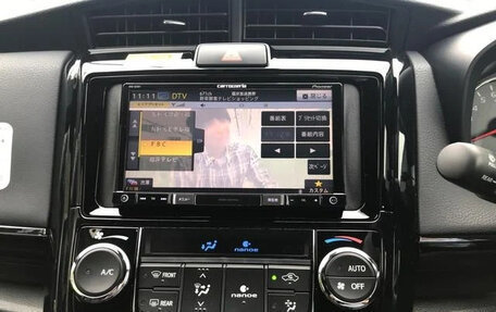 Toyota Corolla, 2019 год, 1 011 000 рублей, 8 фотография