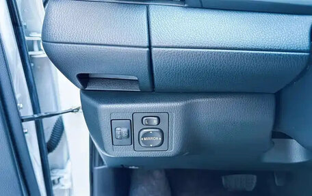 Toyota Yaris XP150 рестайлинг, 2022 год, 1 050 666 рублей, 14 фотография