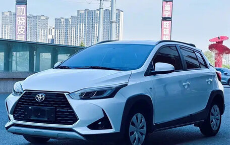 Toyota Yaris XP150 рестайлинг, 2022 год, 1 050 666 рублей, 3 фотография