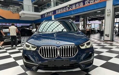 BMW X1, 2022 год, 1 800 000 рублей, 2 фотография