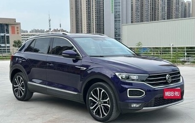 Volkswagen T-Roc I, 2023 год, 1 480 000 рублей, 1 фотография