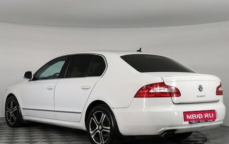 Skoda Superb III рестайлинг, 2010 год, 847 000 рублей, 4 фотография