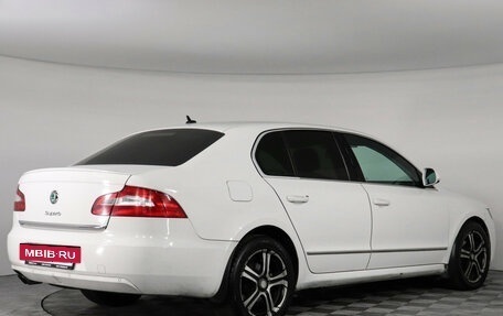 Skoda Superb III рестайлинг, 2010 год, 847 000 рублей, 3 фотография