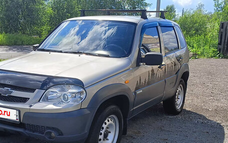 Chevrolet Niva I рестайлинг, 2011 год, 465 000 рублей, 3 фотография
