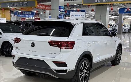 Volkswagen T-Roc I, 2022 год, 1 460 000 рублей, 4 фотография