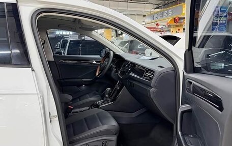 Volkswagen T-Roc I, 2022 год, 1 460 000 рублей, 8 фотография