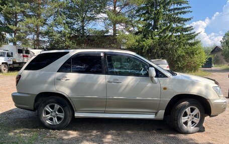 Toyota Harrier, 1999 год, 680 000 рублей, 4 фотография