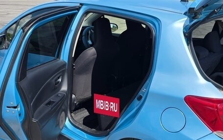 Toyota Vitz, 2014 год, 700 000 рублей, 6 фотография