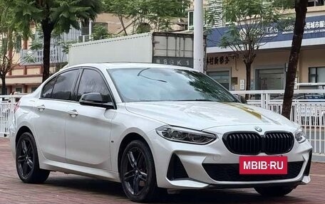 BMW 1 серия, 2023 год, 1 580 000 рублей, 3 фотография