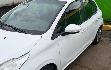 Peugeot 208 II, 2013 год, 515 000 рублей, 1 фотография