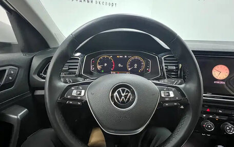 Volkswagen T-Roc I, 2023 год, 1 695 000 рублей, 9 фотография