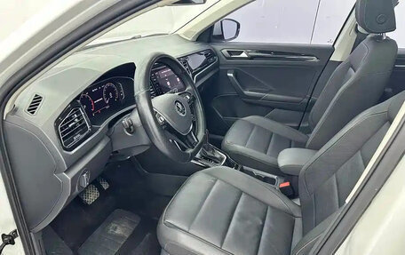 Volkswagen T-Roc I, 2022 год, 1 550 000 рублей, 14 фотография