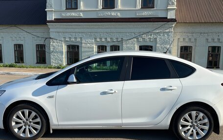 Opel Astra J, 2013 год, 650 000 рублей, 2 фотография