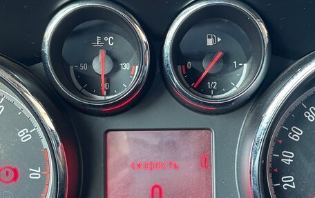 Opel Astra J, 2013 год, 650 000 рублей, 6 фотография