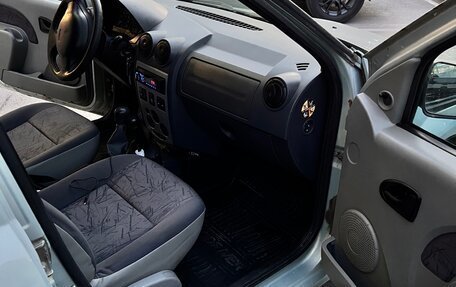 Renault Logan I, 2006 год, 250 000 рублей, 6 фотография