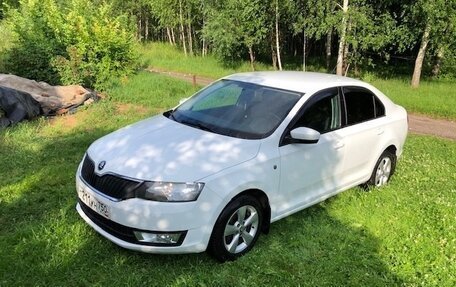 Skoda Rapid I, 2014 год, 990 000 рублей, 2 фотография