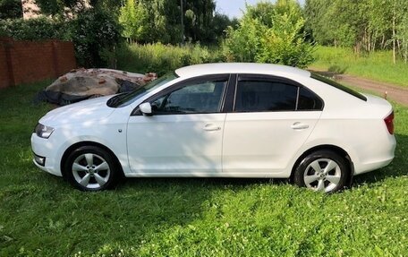 Skoda Rapid I, 2014 год, 990 000 рублей, 7 фотография