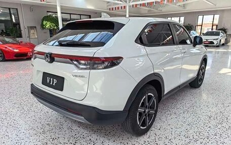 Honda Vezel, 2023 год, 1 830 008 рублей, 5 фотография