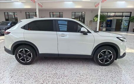 Honda Vezel, 2023 год, 1 830 008 рублей, 4 фотография