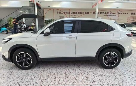 Honda Vezel, 2023 год, 1 830 008 рублей, 8 фотография